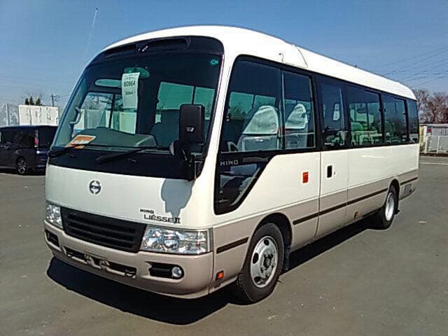 Toyota Coaster Saloon 2Rent